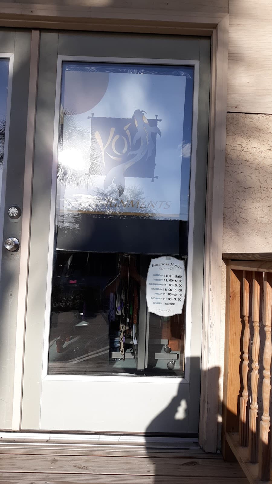 Koi Consignments