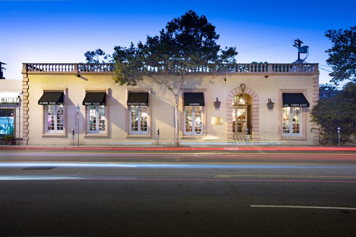La Maison Francaise Antiques
