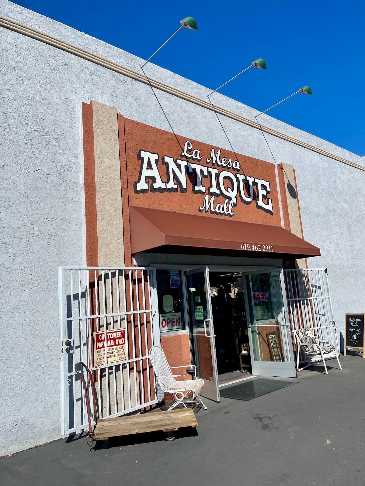 La Mesa Antique Mall