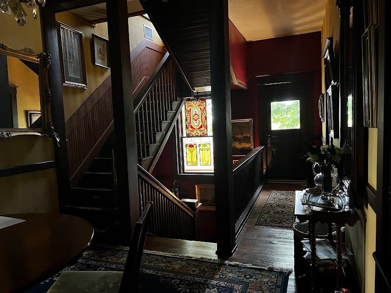Laurel Ridge Shop & Inn
