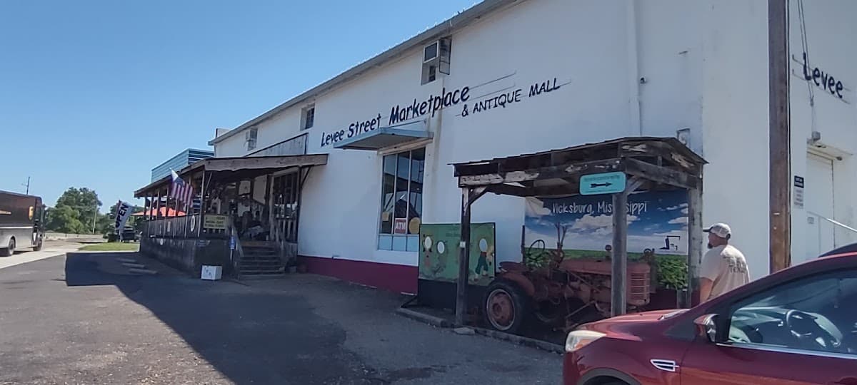 Levee Street Market Place