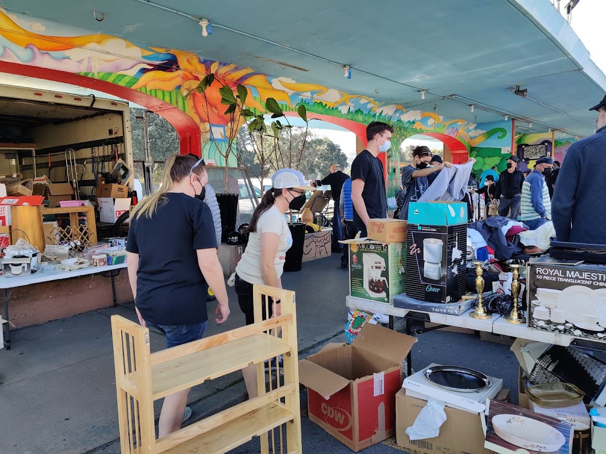 Little Flea Market