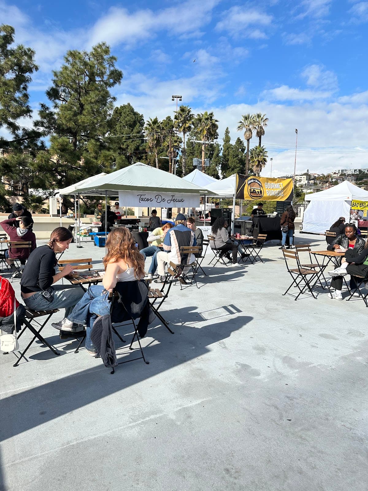 Los Feliz Flea