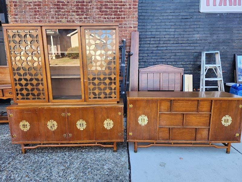 Louisville Thrift Store