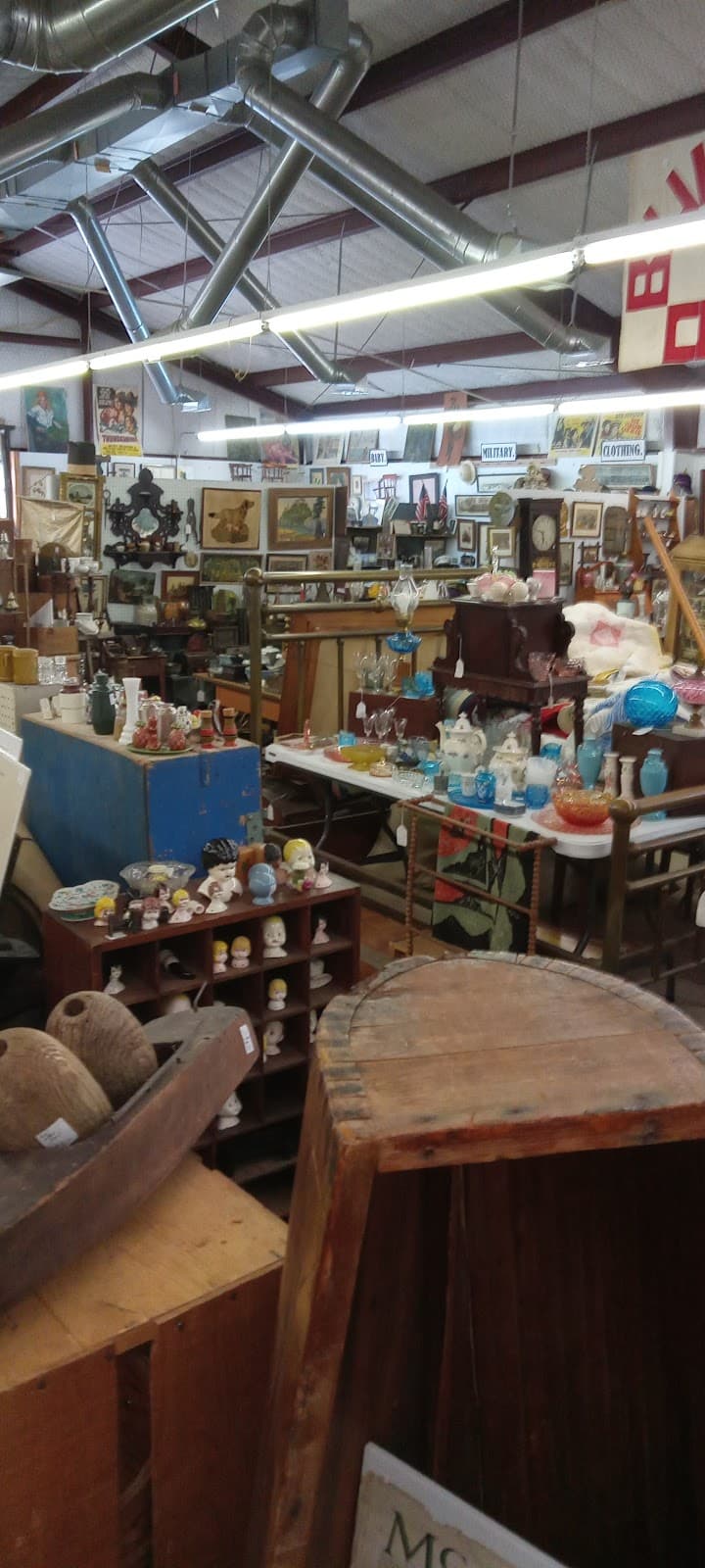 Main Barn and Attic Antiques