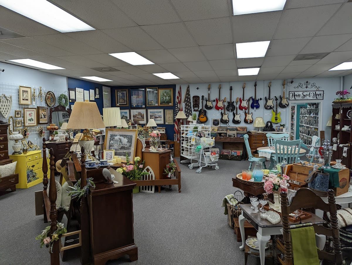 Main Street Antiques & Consignment