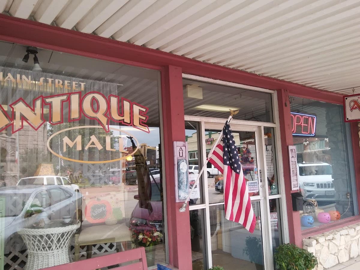 Main Street Mall