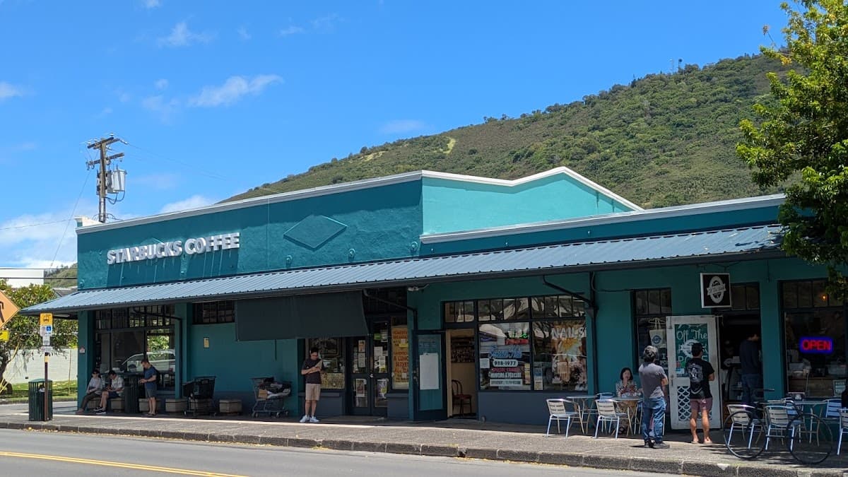 Manoa Marketplace