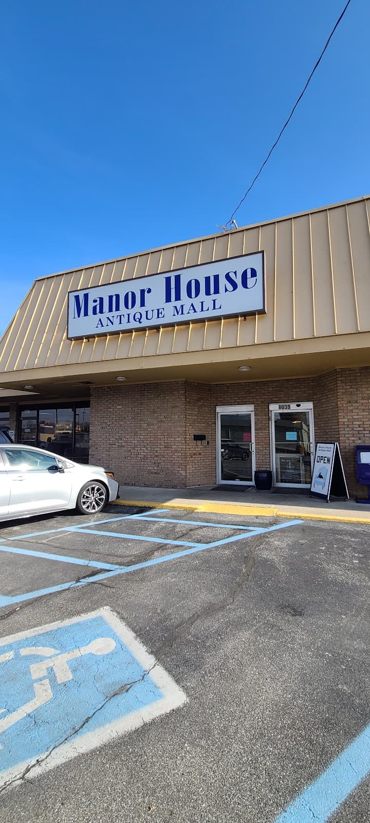 Manor House Antique Mall