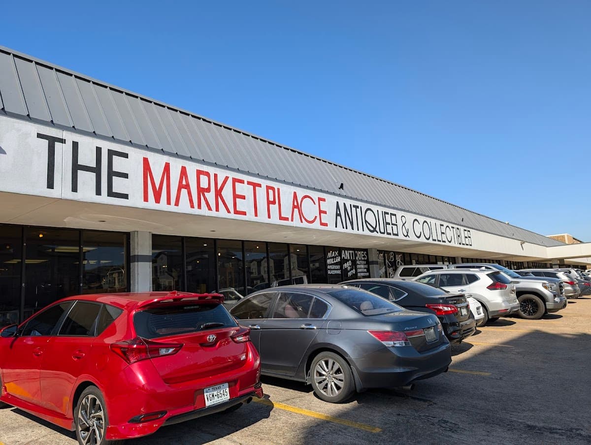 Market Place Antiques W Mall
