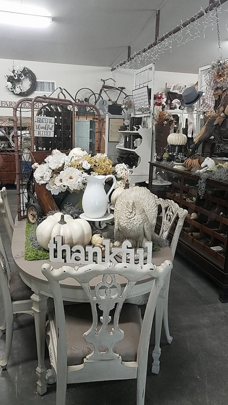 Marta’s Room Antiques