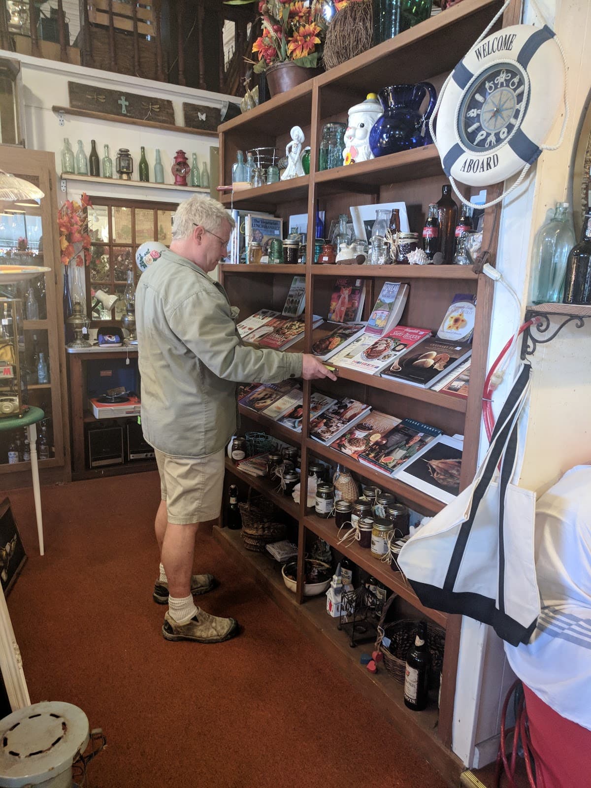 McIntosh Village Antiques