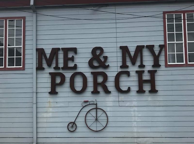 Me & My Porch Tomball