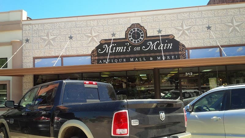 Mimiโs On Main