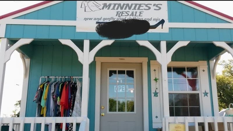Minnies Resale