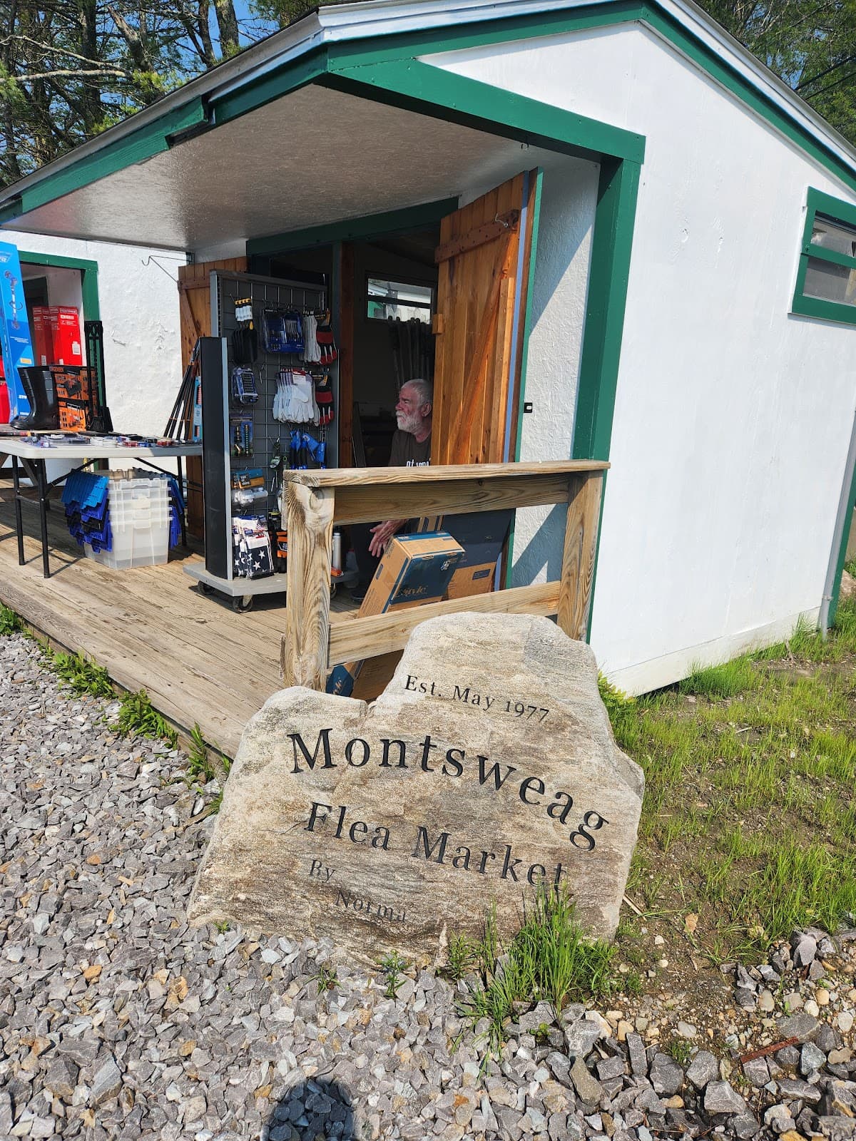 Montsweag Flea Market