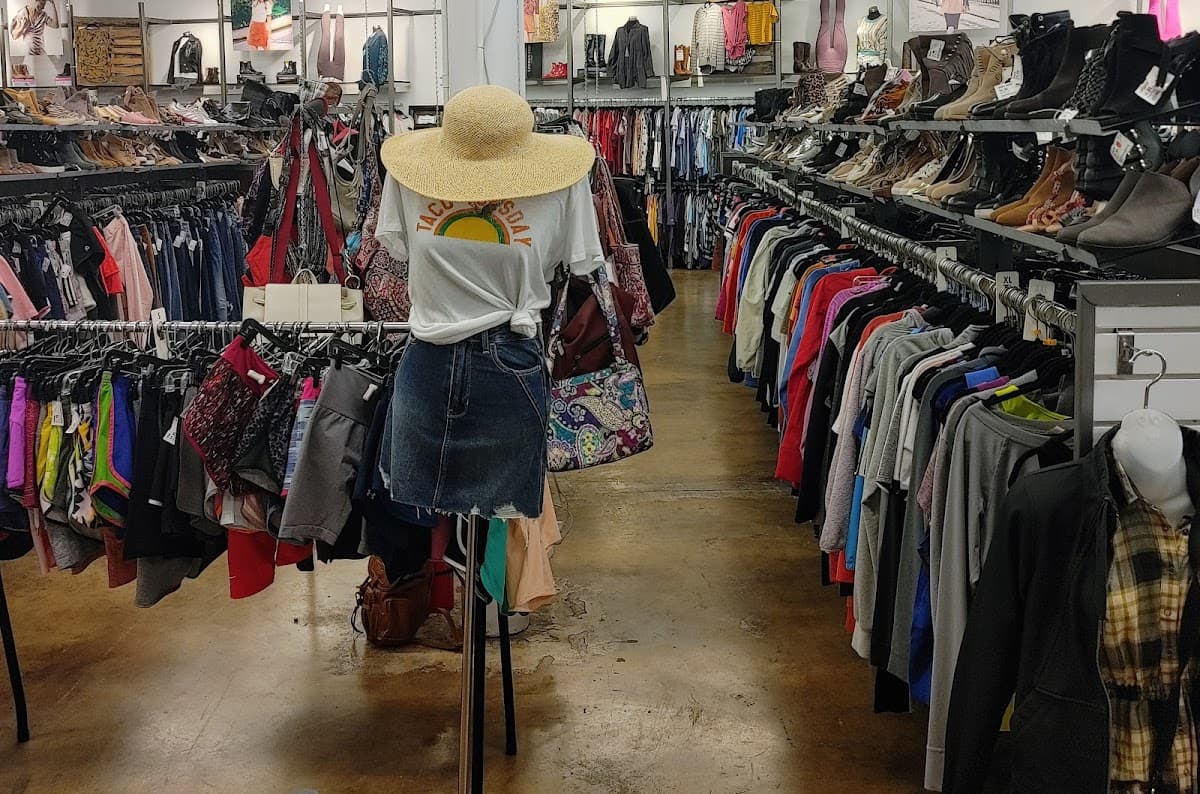 Nearly New Resale Boutique