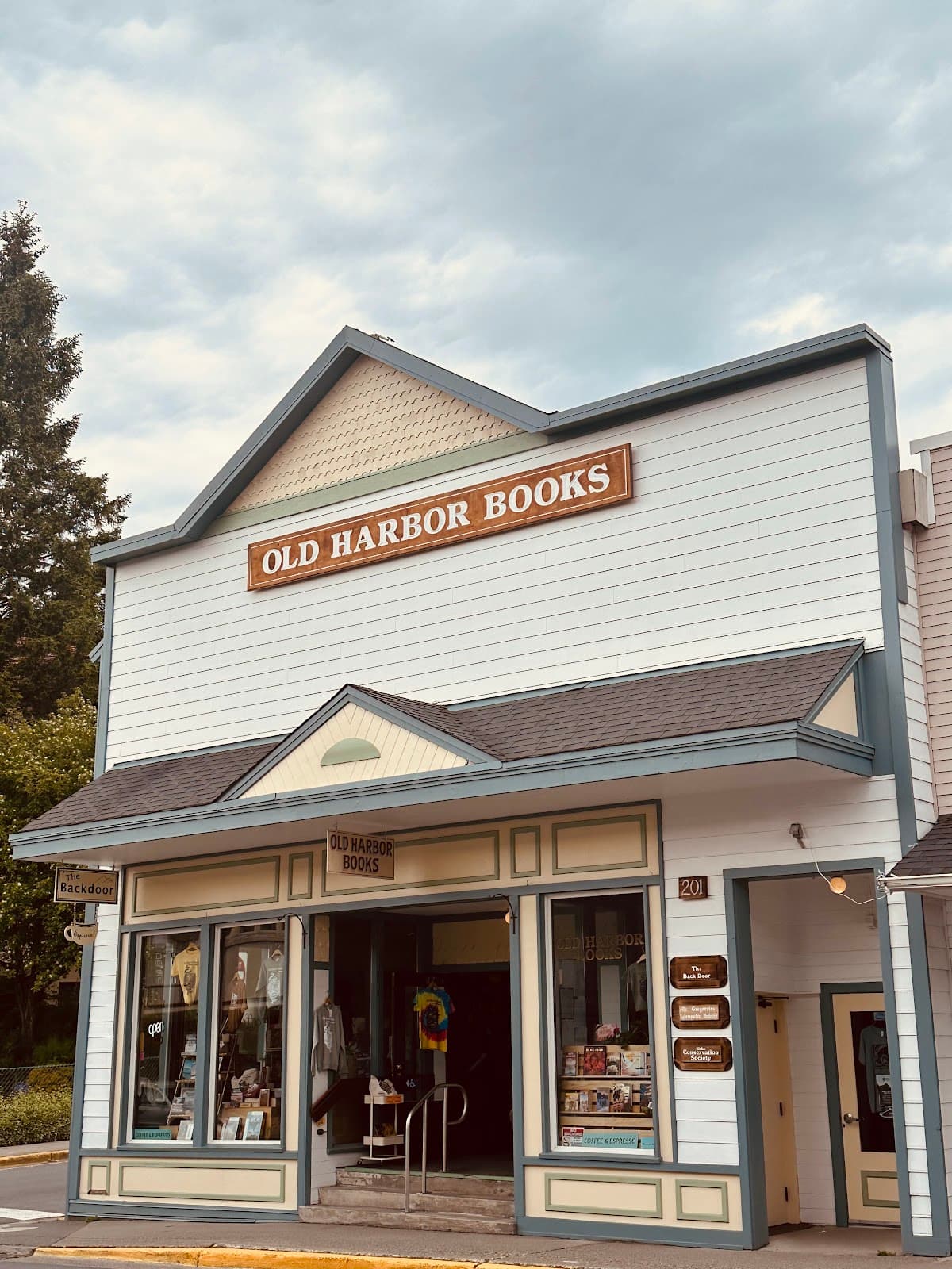 Old Harbor Books