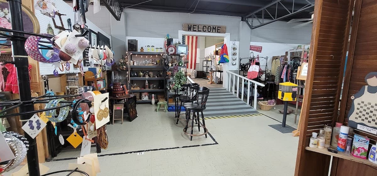 Old Towne Benton Antiques & Collectables