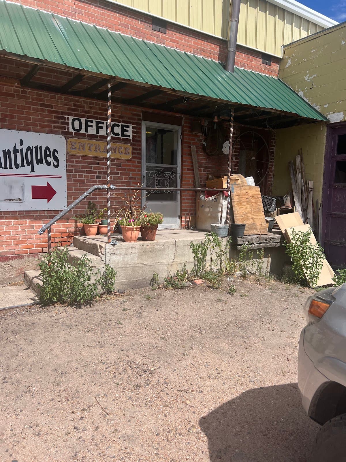 Old Warehouse Antiques