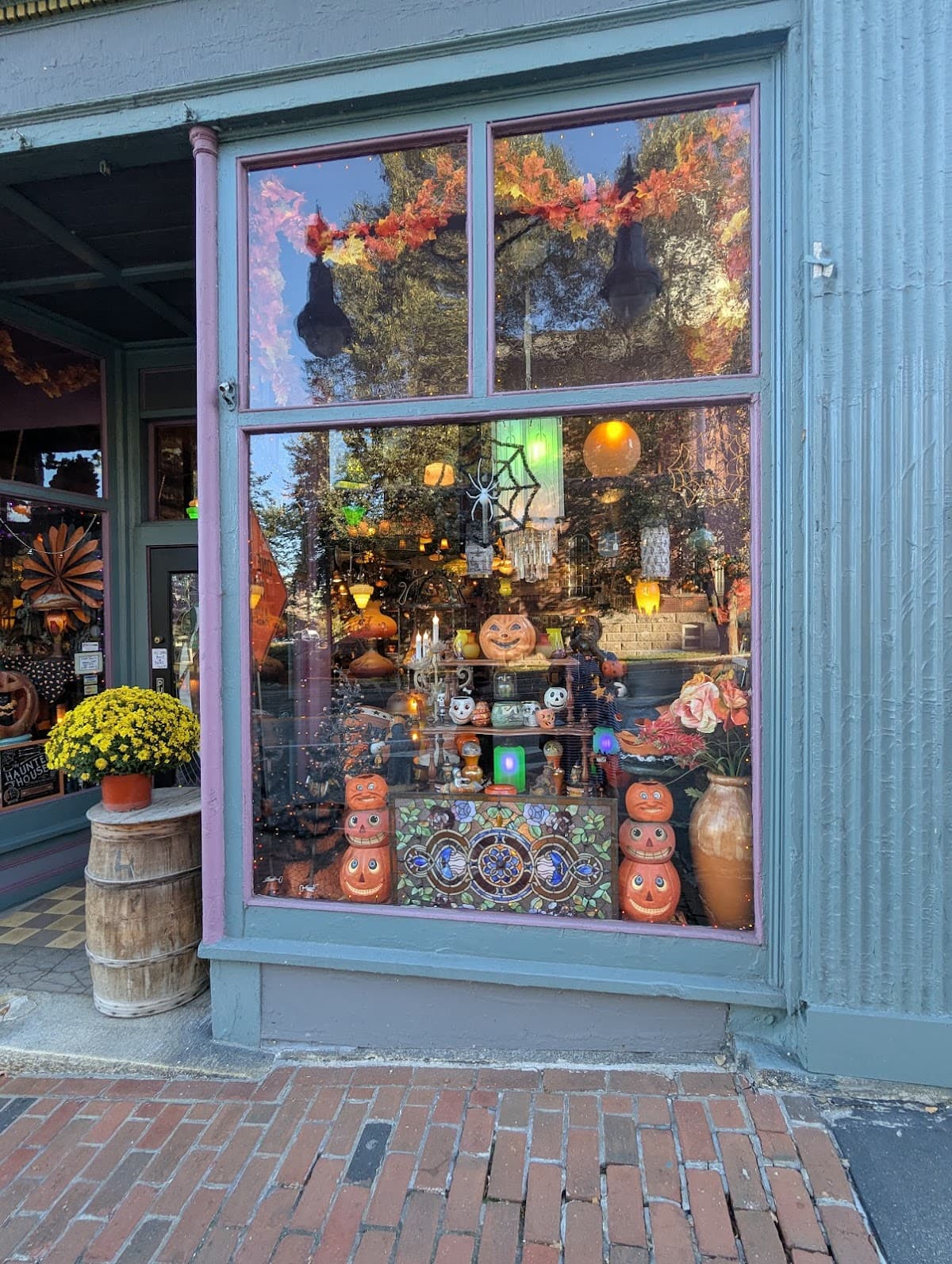 Orphan Annieβs Antiques