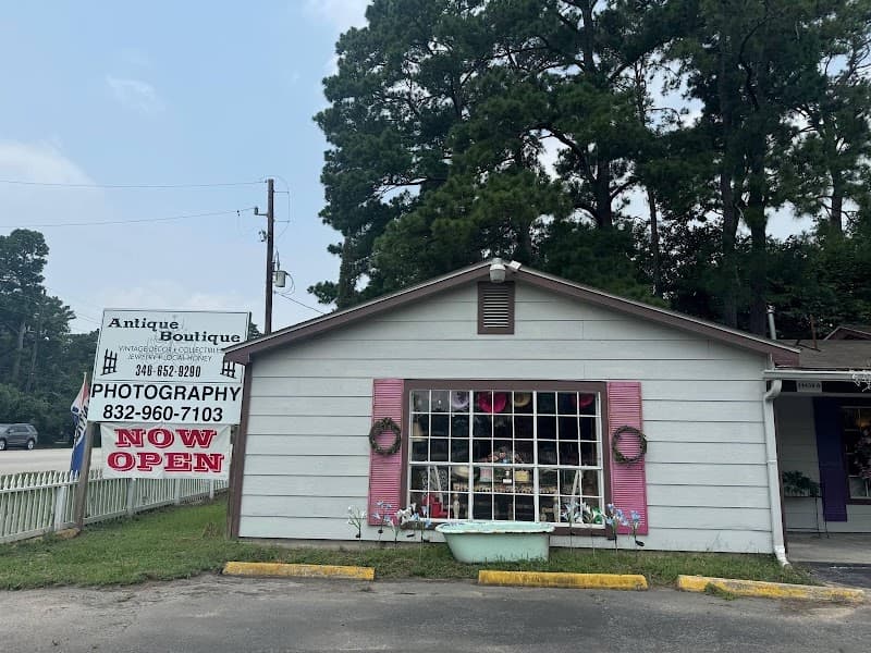 Antique Boutique