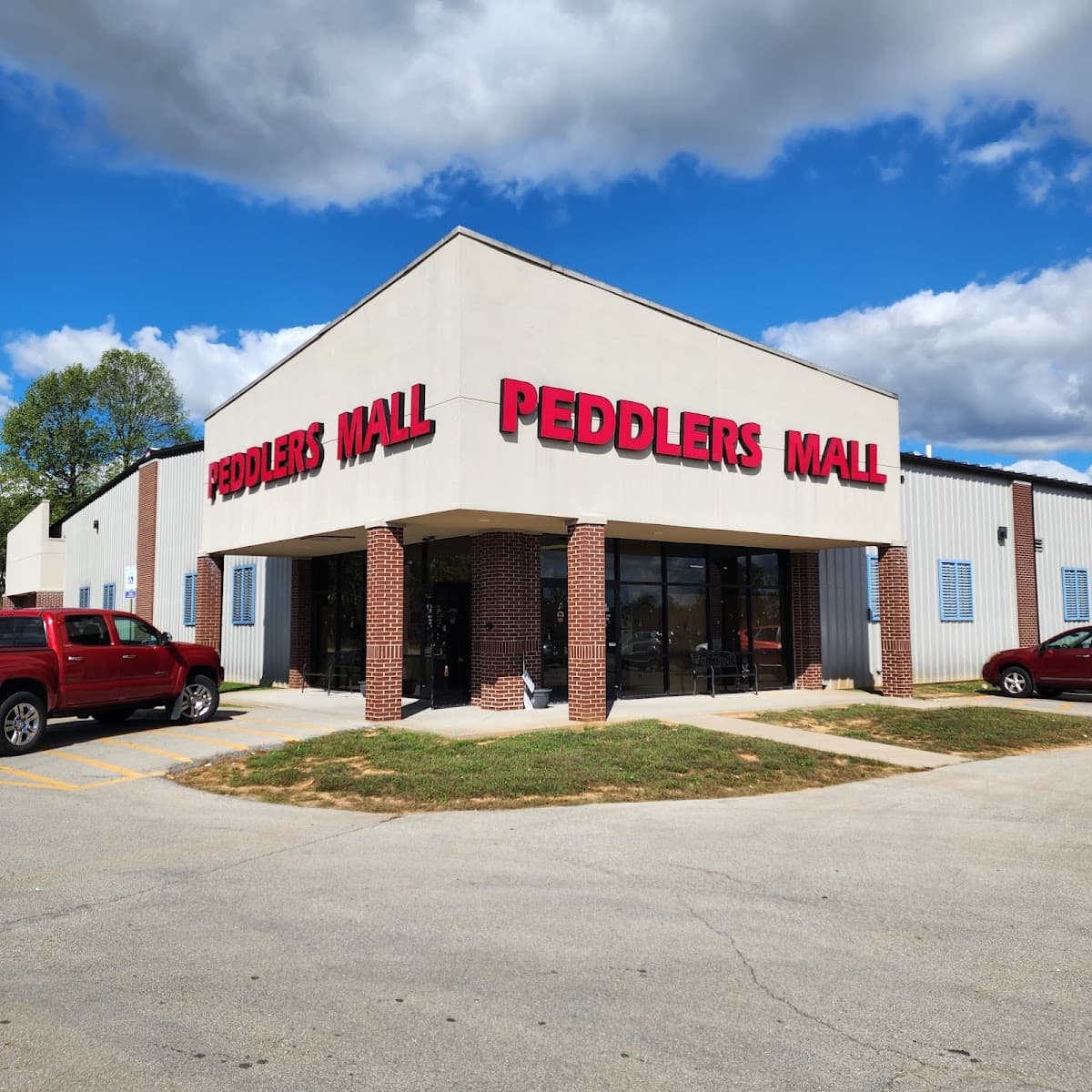 Bardstown Peddlers Mall