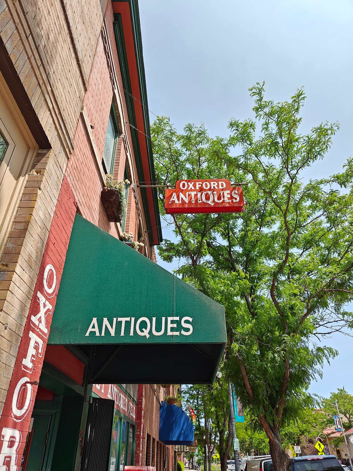 Oxford Hotel Antiques
