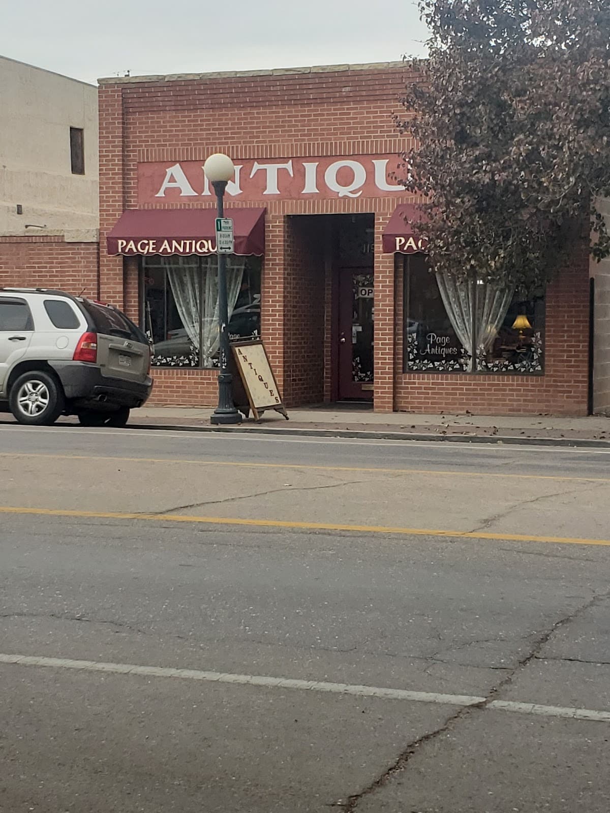 Page Antiques