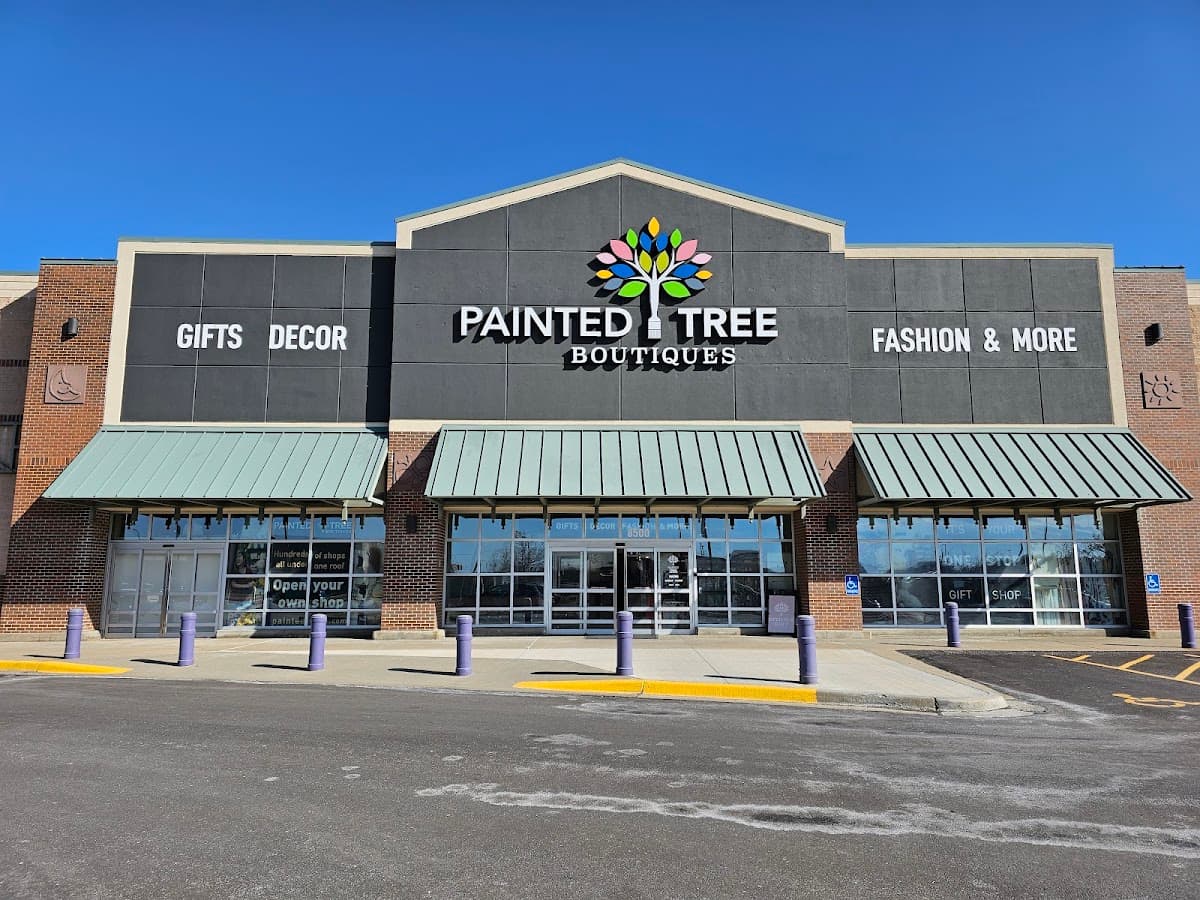 Painted Tree Boutiques β Overland Park