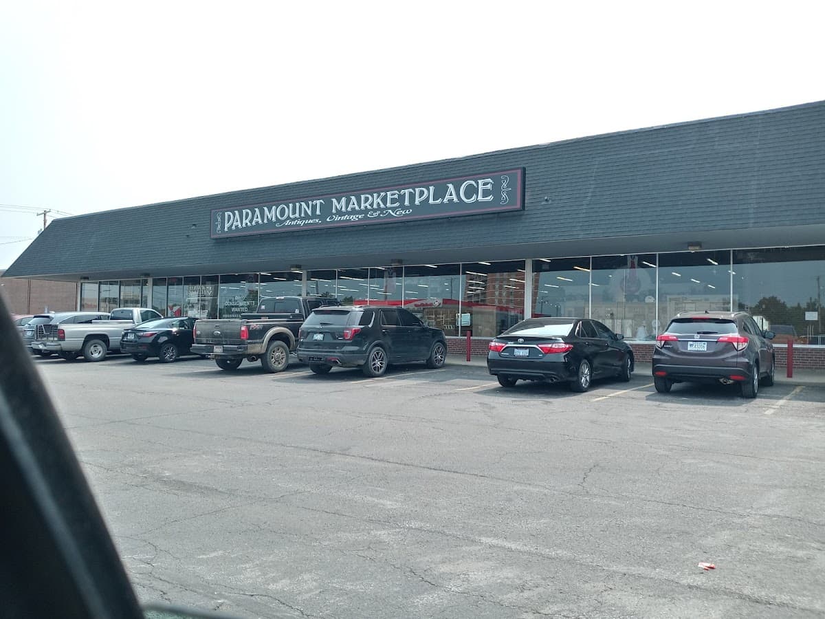 Paramount Marketplace
