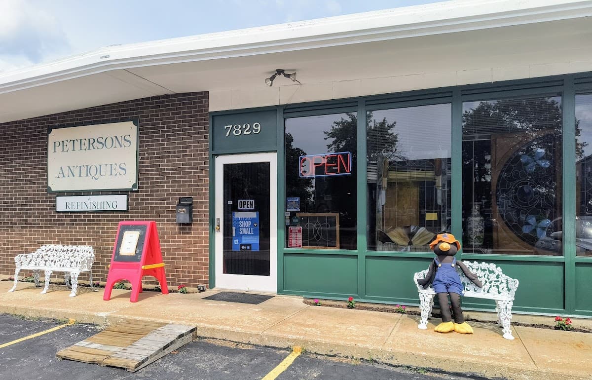Petersons Antiques