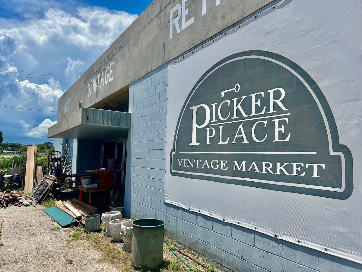 Picker Place Market