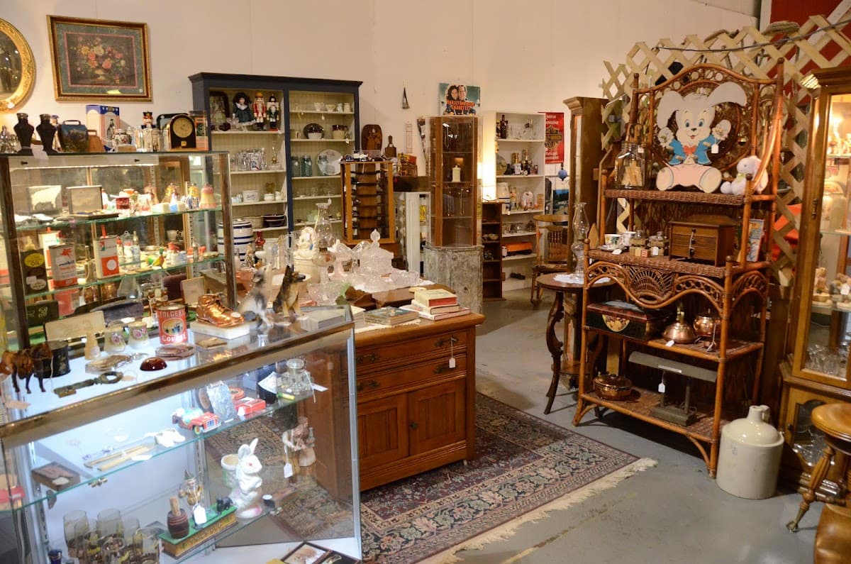 Pilgrim Antique Mall