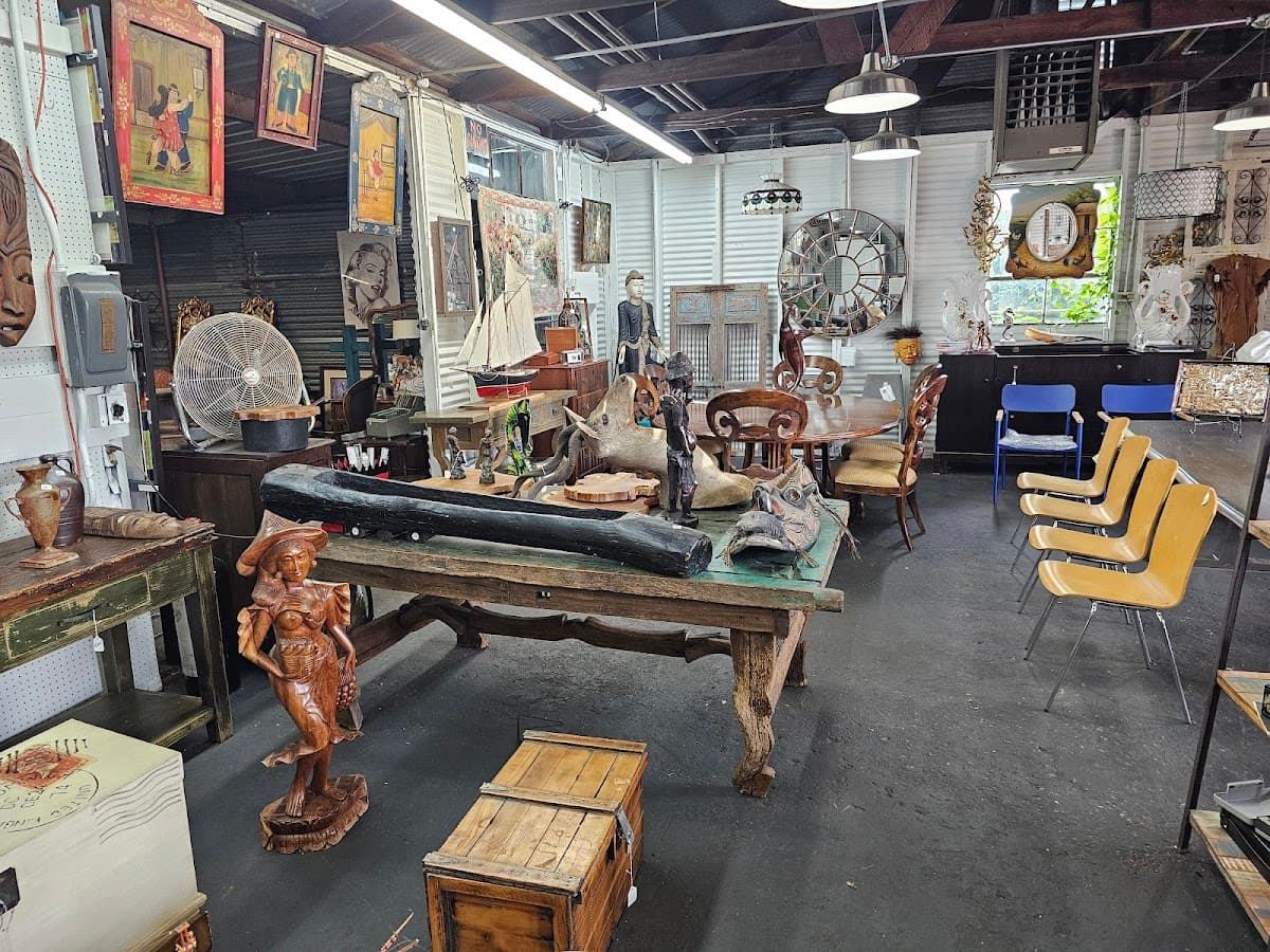 Potros Resale Shop