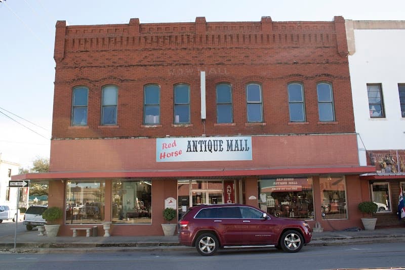 Red Horse Antique Mall