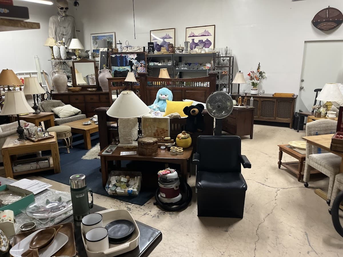 Resale Ranch βThe Ultimate Resale Shopβ