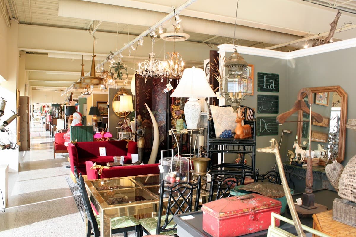 Revue Consignment Store