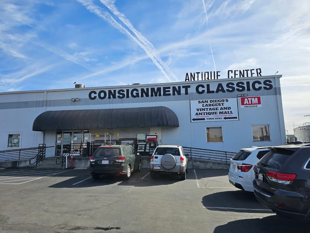 San Diegoβs Largest Vintage and Antique Mall