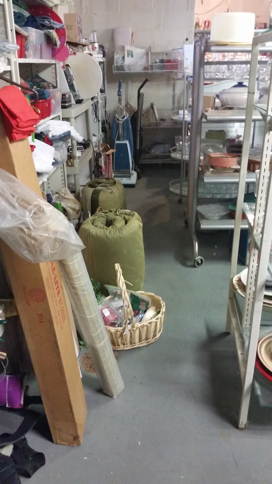 Second Hand Rose Resale / Thrift Shoppe