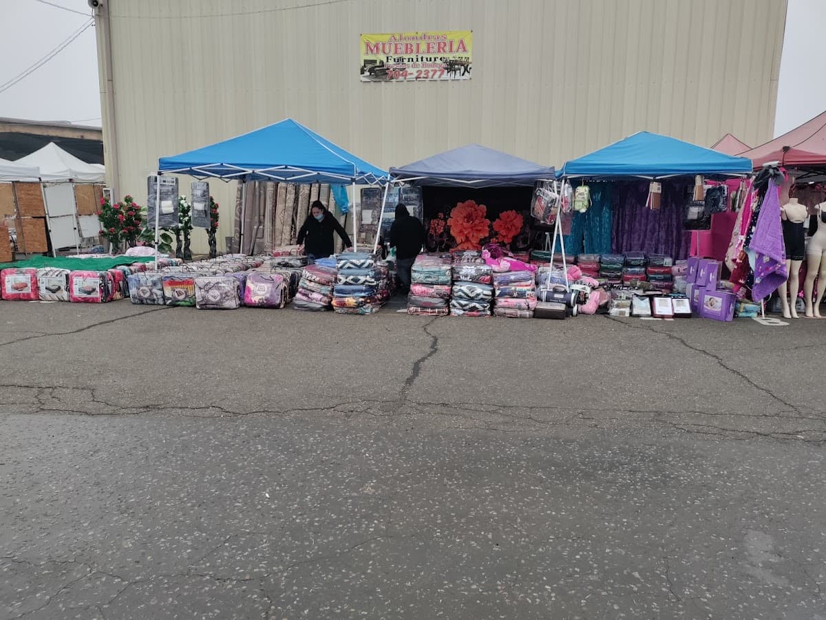 Selma Flea Market
