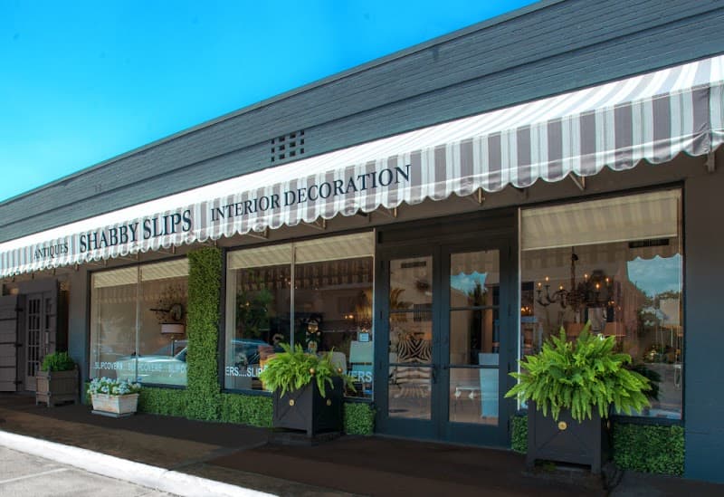 Shabby Slips Home