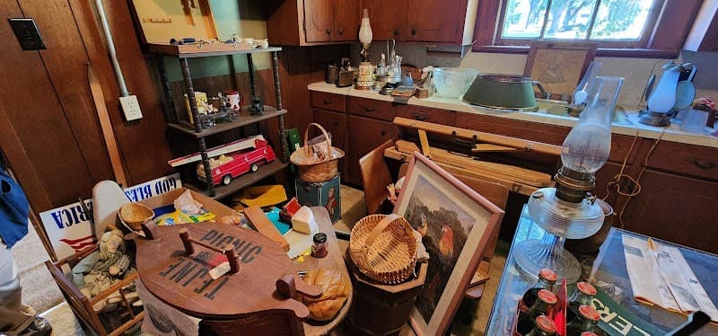 Shady Creek Antiques