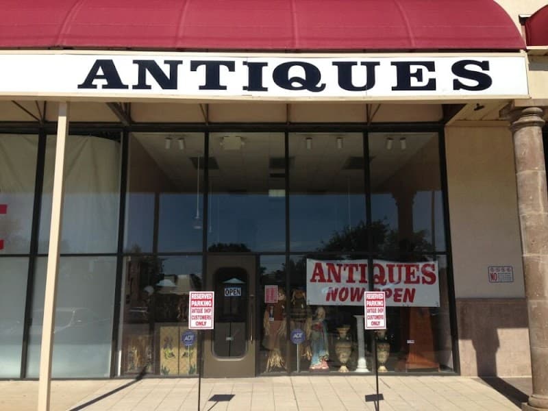 Sheilaβs Gracious Interiors & Antiques