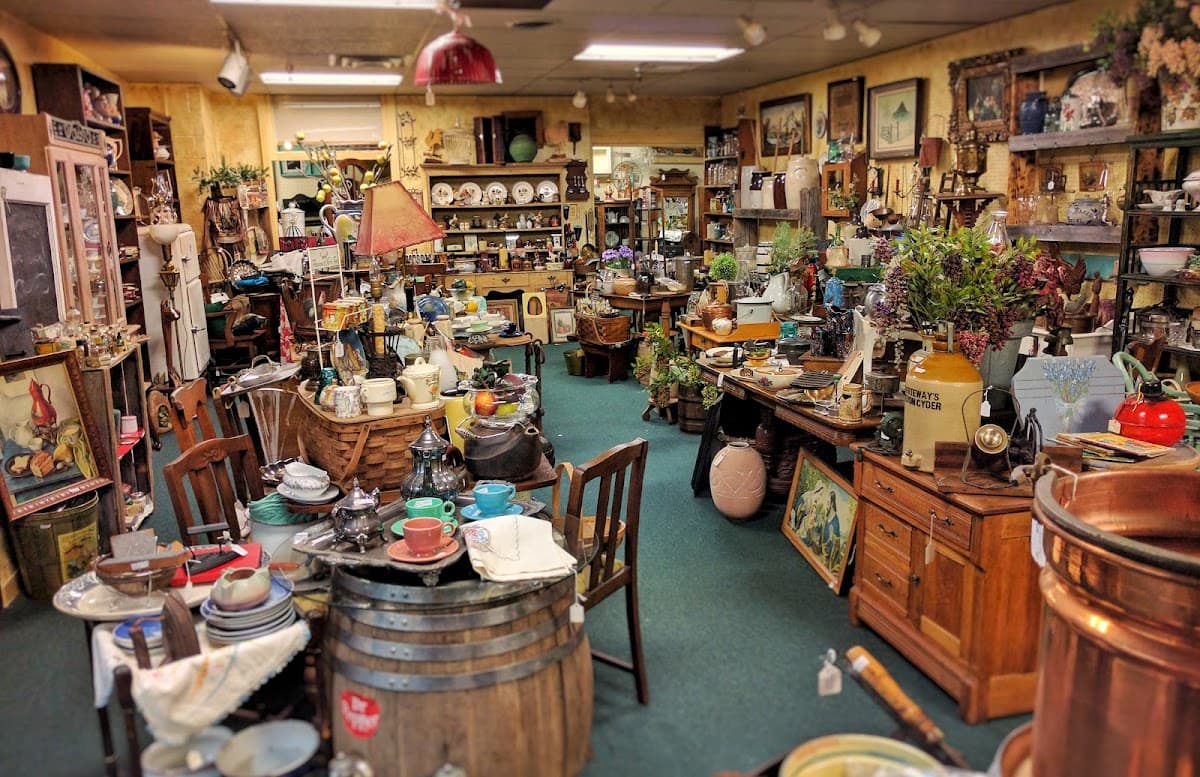 Showtime Antiques