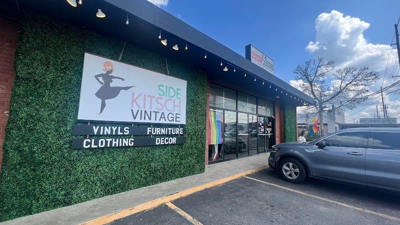 Side Kitsch Vintage