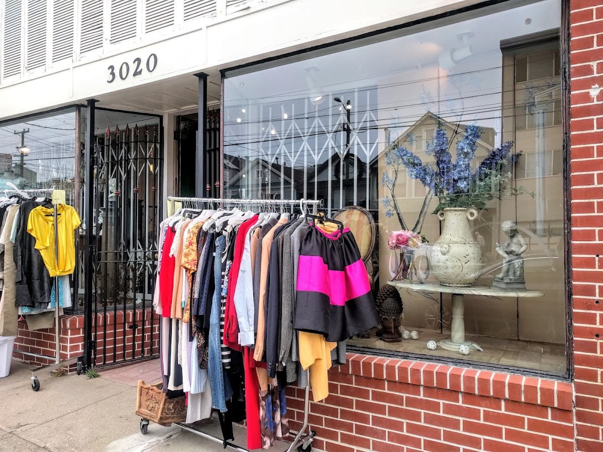 Simply Chic Lifestyle Consignment