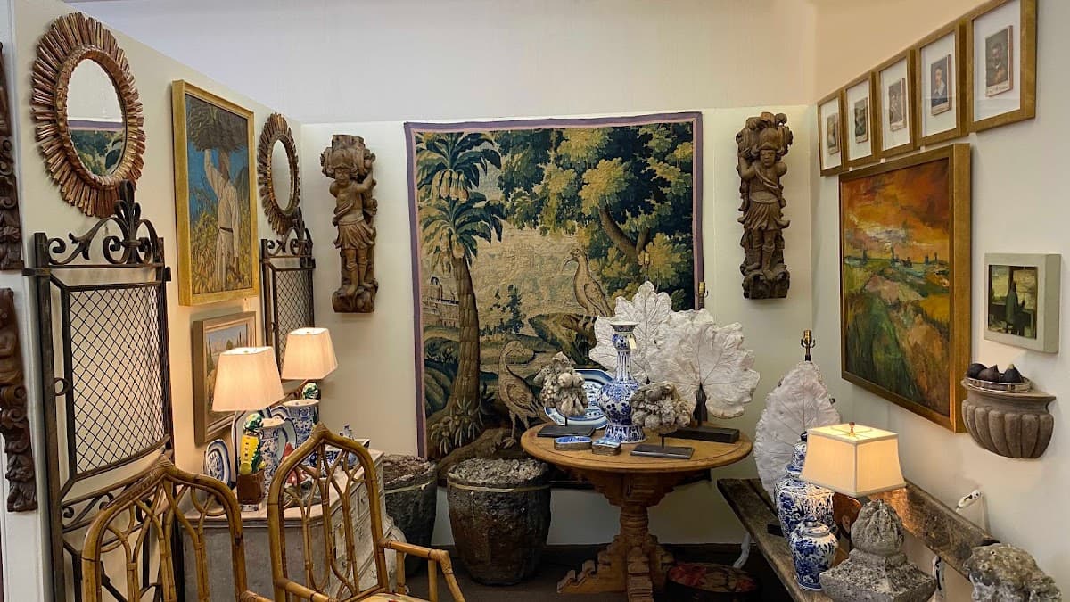 Snider Plaza Antiques