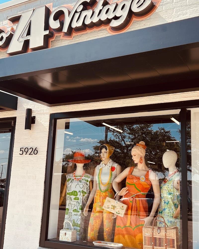 Studio 74 Vintage