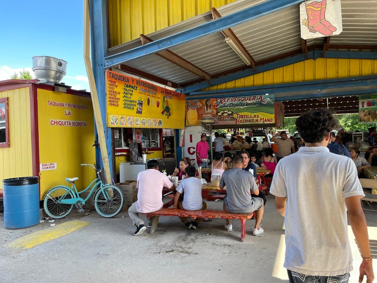 Sunny Flea Market